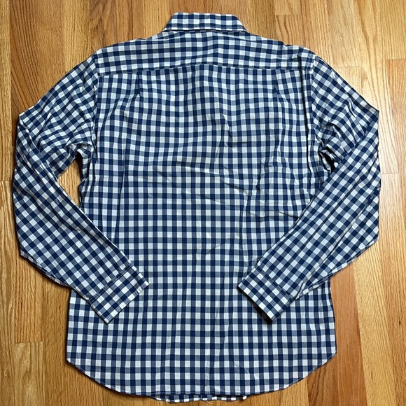 J Crew Light Weight Shirt - Picture 5 of 5